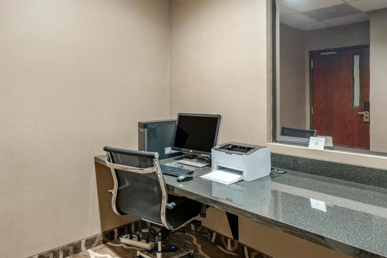 Comfort Inn & Suites St Louis-O'Fallon Exteriör bild