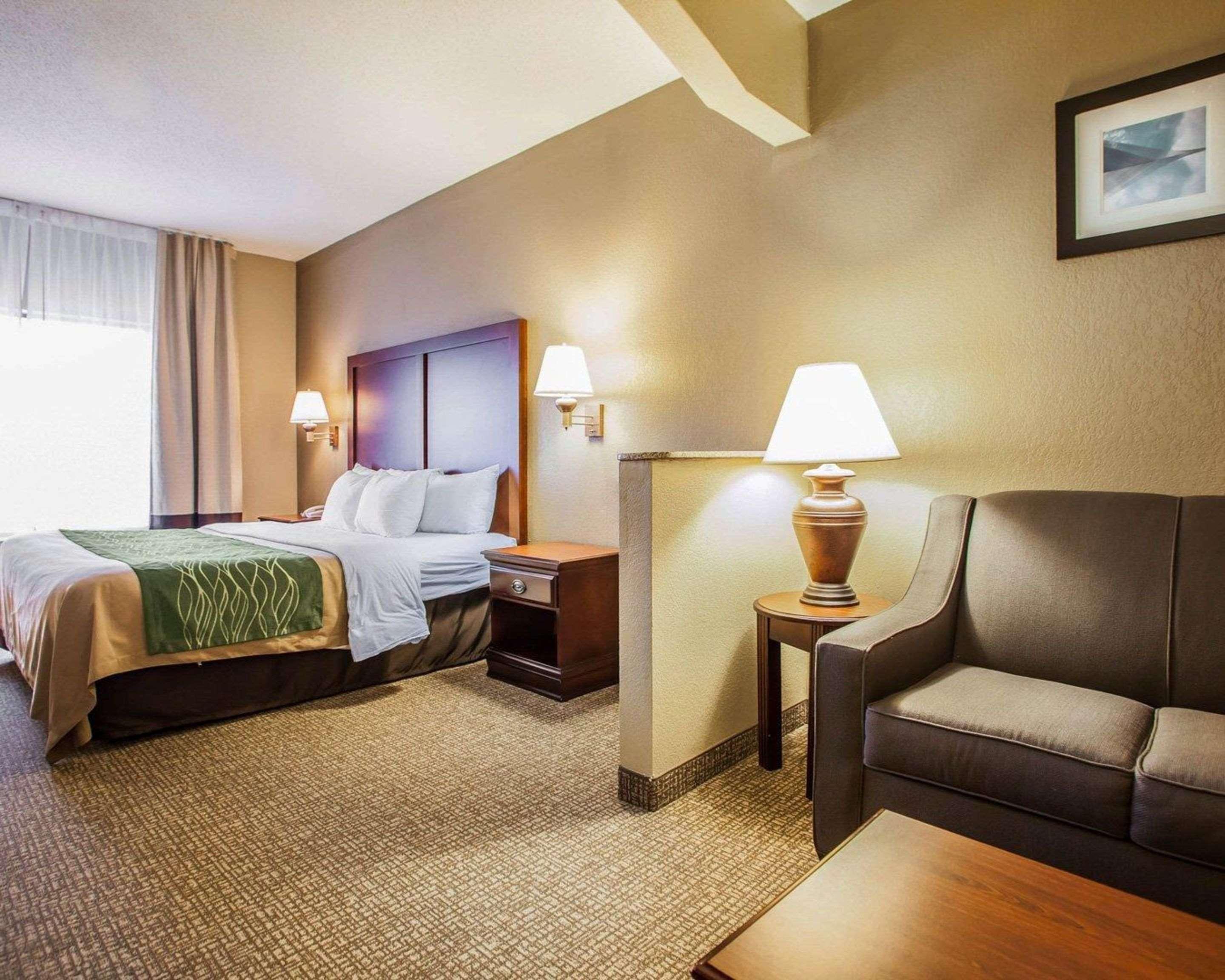 Comfort Inn & Suites St Louis-O'Fallon Exteriör bild